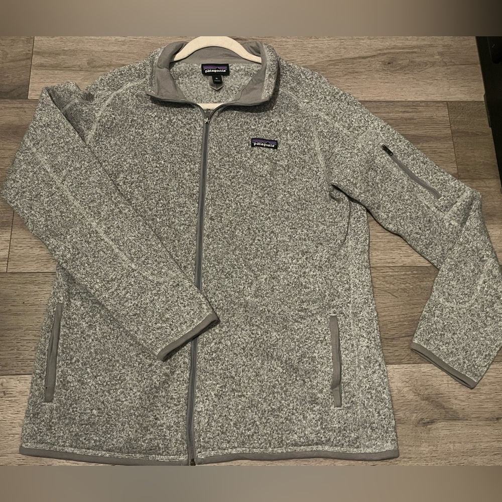 Women’s Patagonia Heathered Gray Zip-Up Jacket